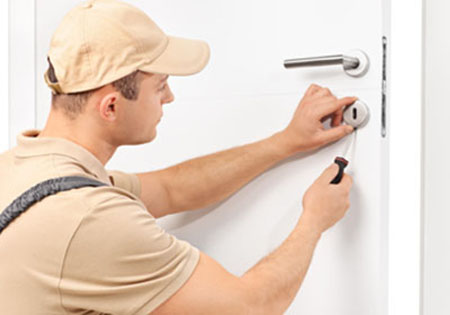 services domestic - Emergency locksmith in Canberra