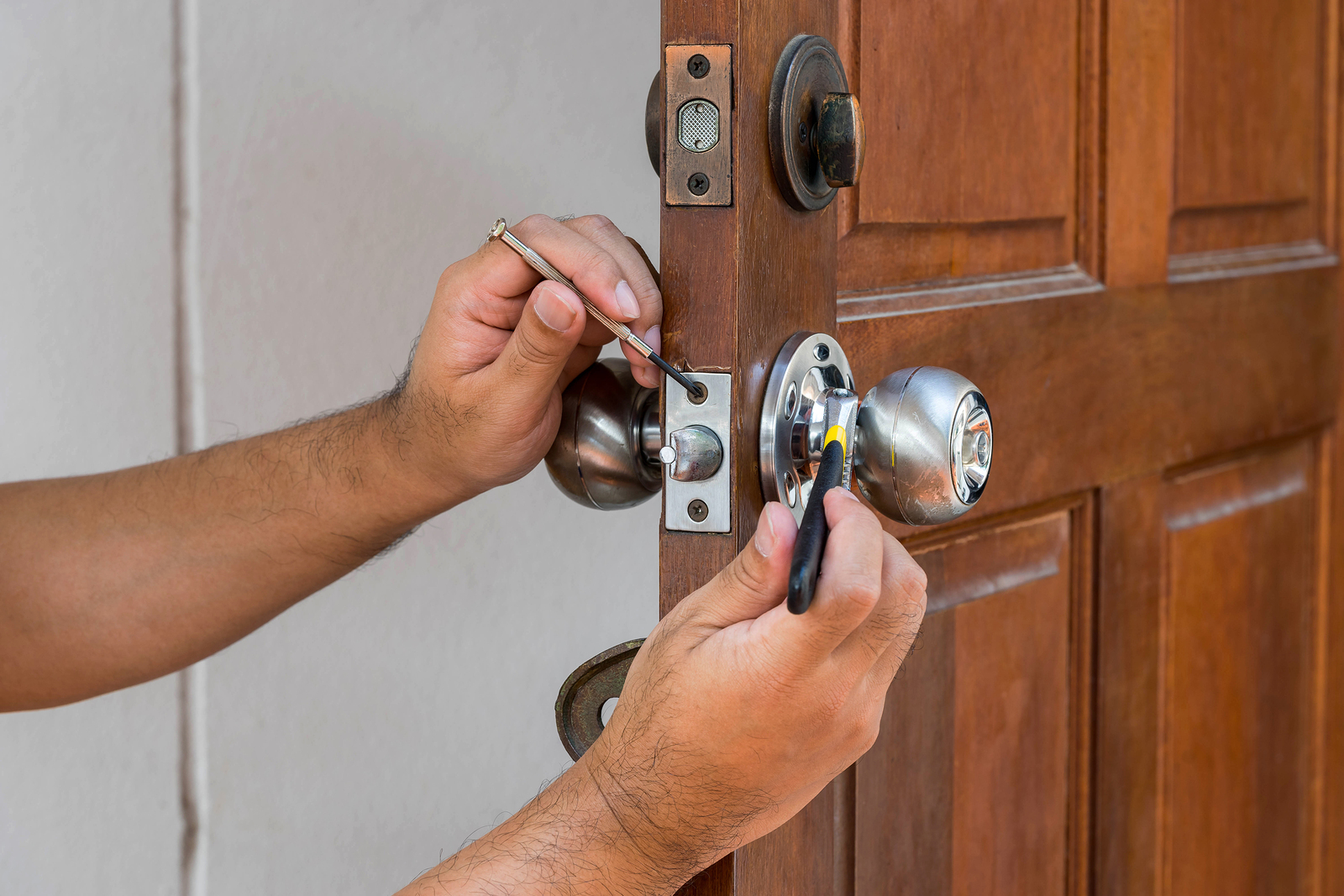 bigstock 137627627 - Affordable locksmith prices for 24/7 service