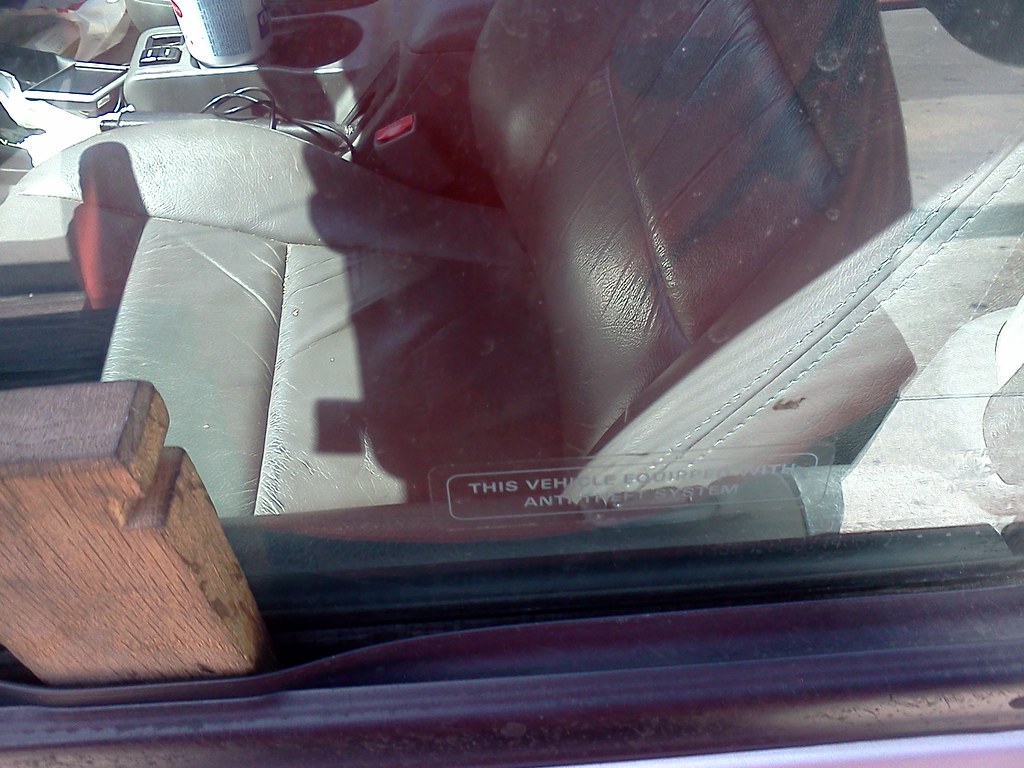 lockedcar 1 - Auto Locksmith Queanbeyan